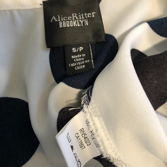 WHITE & BLUE POLKA DOT RUFFLE NECK SLEEVELESS SHIRT - ALICE RITTER BROOKLYN - Picture 6 of 7